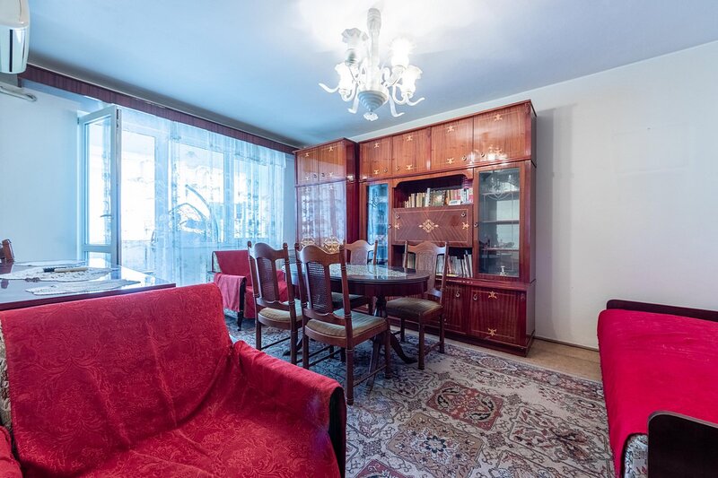 Pantelimon, Biserica Capra, 55 mp decomandat.